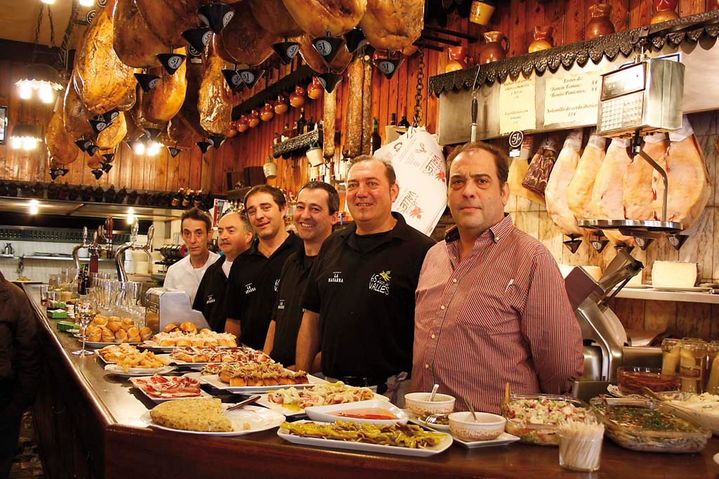 Gilda, el pintxo icono de la gastronomía donostiarra, mejor con aceitunas manzanilla IGP. 4 Gilda, el pintxo icono de la gastronomía donostiarra, mejor con aceitunas manzanilla IGP. 3